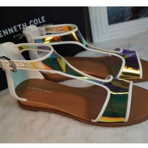 KENNETH COLE Janessa Sandal - Beautiful
